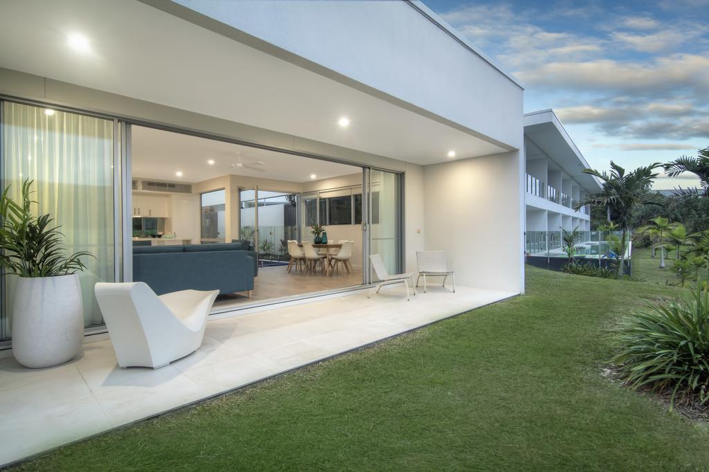 Pool Resort Port Douglas Exterior photo